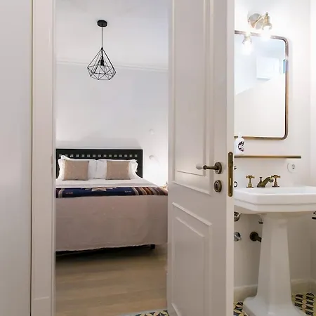 Guestready - Chic Near Botanical Garden * Lisbon