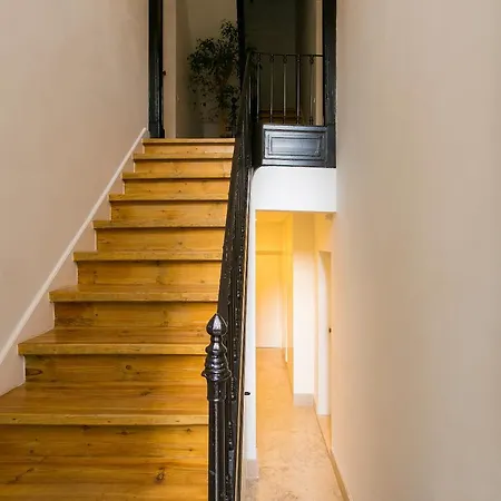 Joivy Stunning 2br With Garden, By The Avenida Subway And Botanical Garden Of