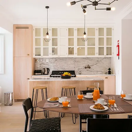 Joivy Stunning 2br With Garden, By The Avenida Subway And Botanical Garden Of Lisbon