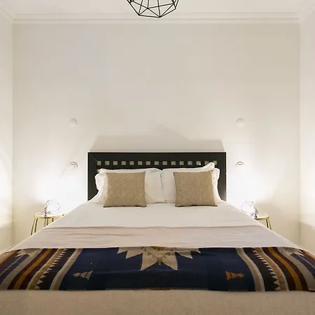 Joivy Stunning 2br With Garden, By The Avenida Subway And Botanical Garden Of Apartment