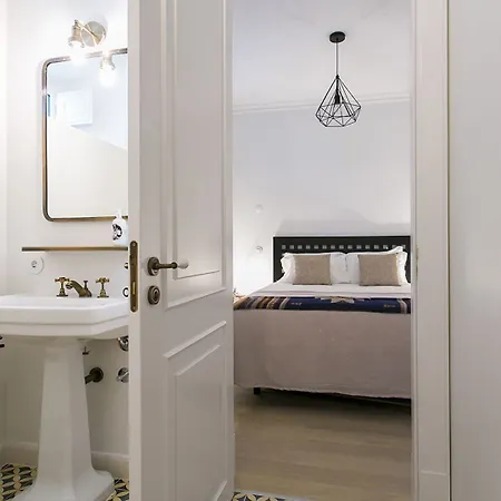 Joivy Stunning 2br With Garden, By The Avenida Subway And Botanical Garden Of Apartment Lisbon