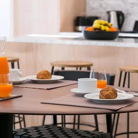 Joivy Stunning 2br With Garden, By The Avenida Subway And Botanical Garden Of Apartment Lisbon